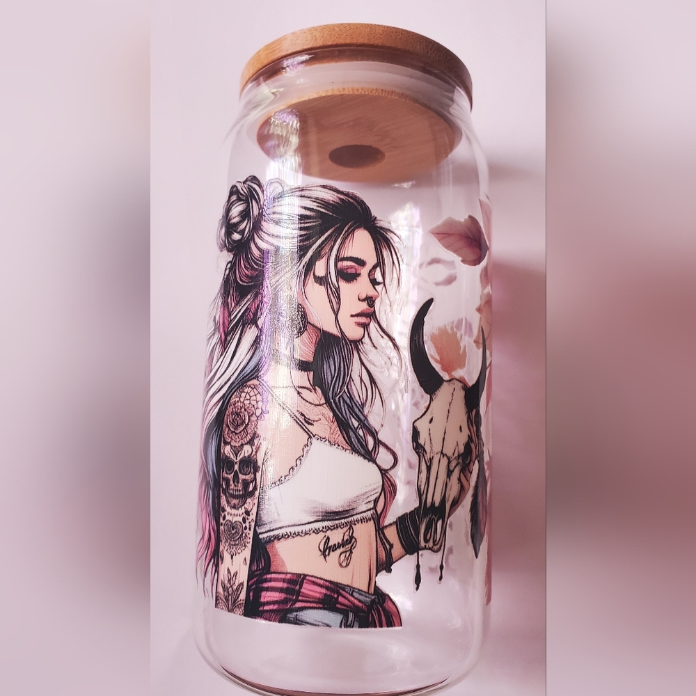 Hand pressed 20oz glass cup